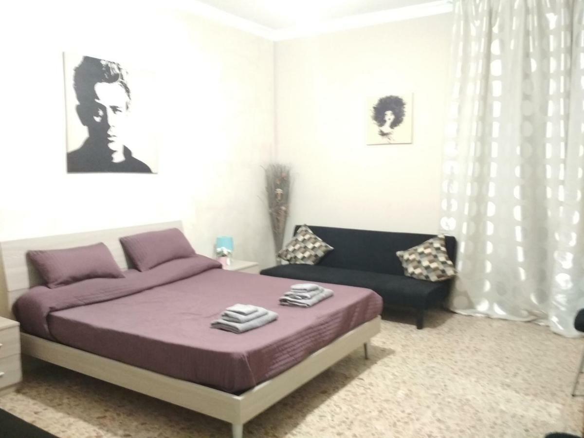 Start-Line Airport Pisa Bed and Breakfast Eksteriør billede